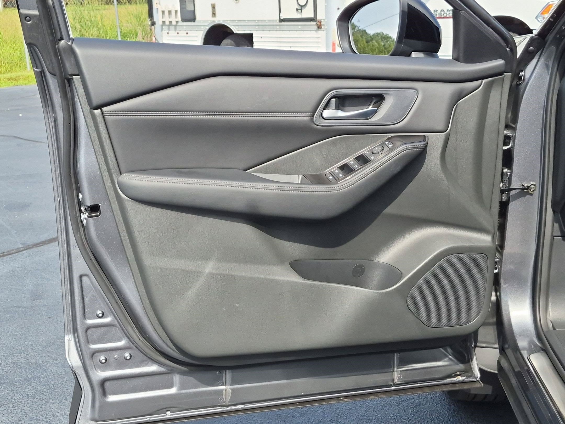 New 2026 Nissan Rogue Dark Armor FWD image 12