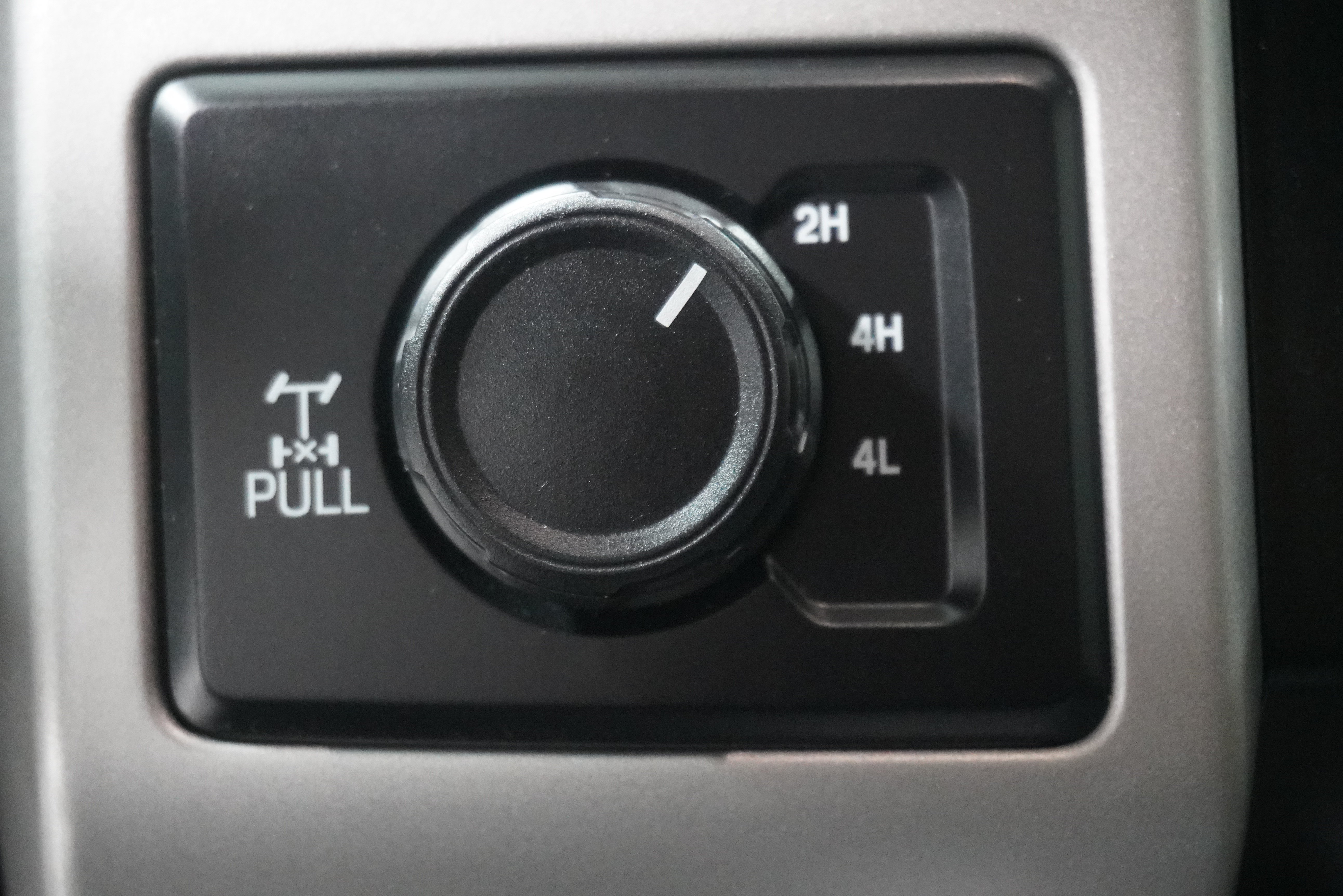 Used 2019 Ford F250 Lariat w/ Lariat Ultimate Package AWD/4WD image 26
