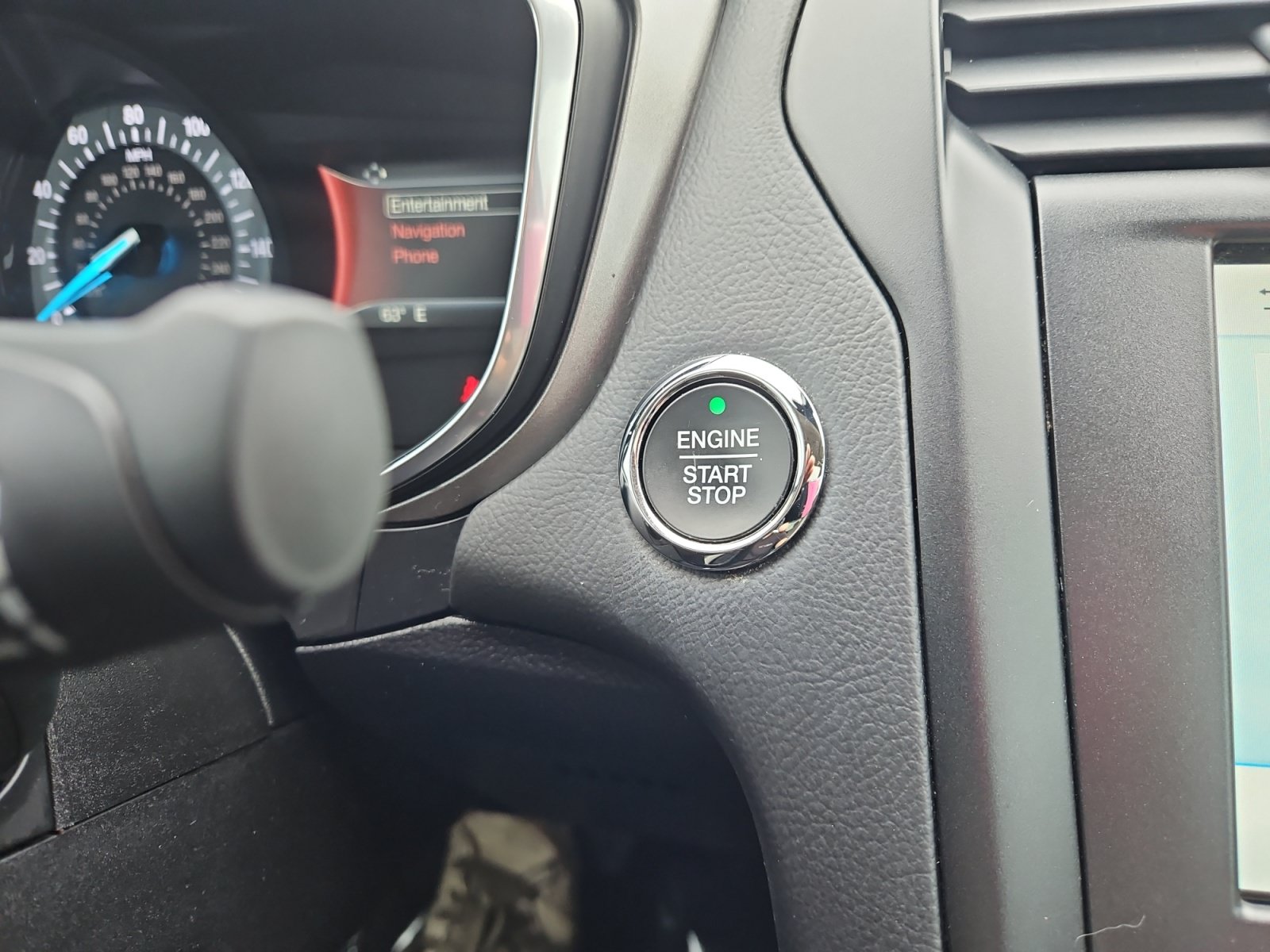 Used 2020 Ford Fusion SE w/ Equipment Group 151A FWD image 20