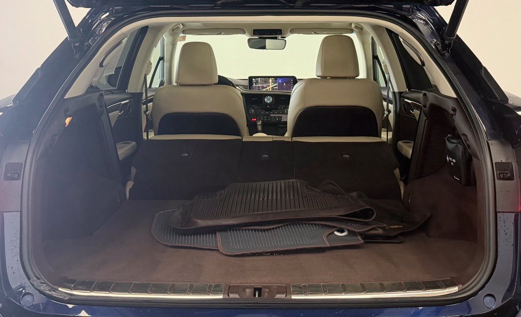 Used 2019 Lexus RX 450h AWD w/ Luxury Package image 29