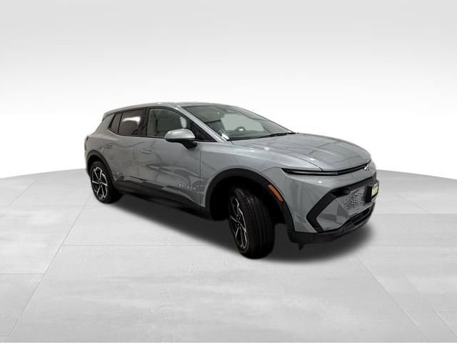 New 2026 Chevrolet Equinox EV LT w/ Comfort Package image 6