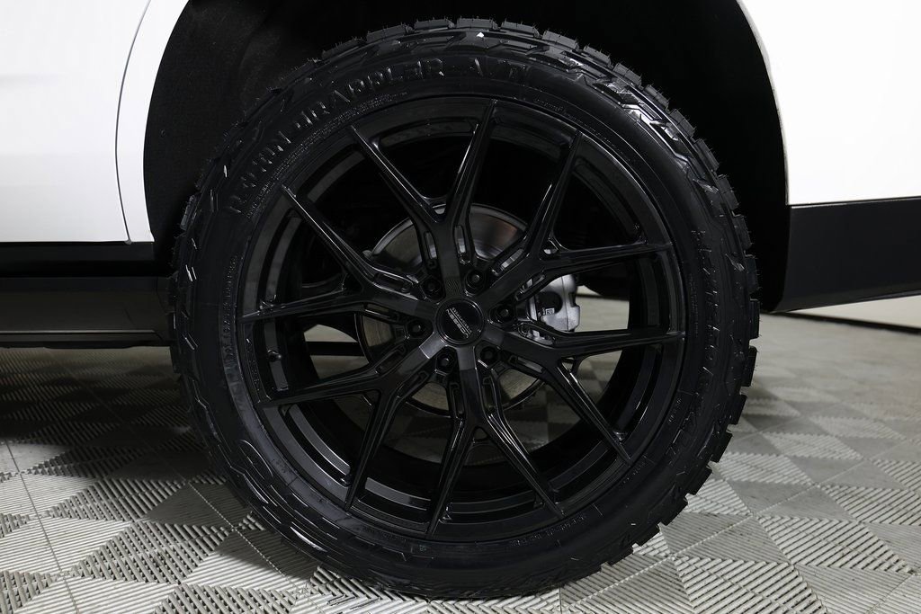 Used 2026 GMC Yukon AT4 Ultimate w/ LPO, Floor Liner Package image 50