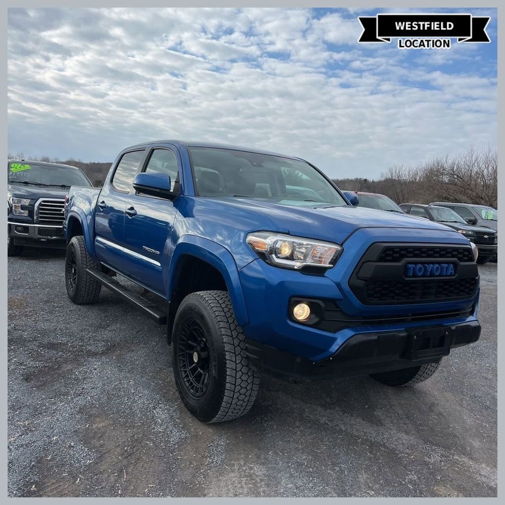 Used 2018 Toyota Tacoma SR5 image 1