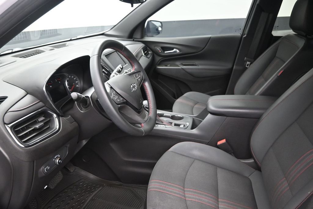 Used 2024 Chevrolet Equinox RS FWD image 11