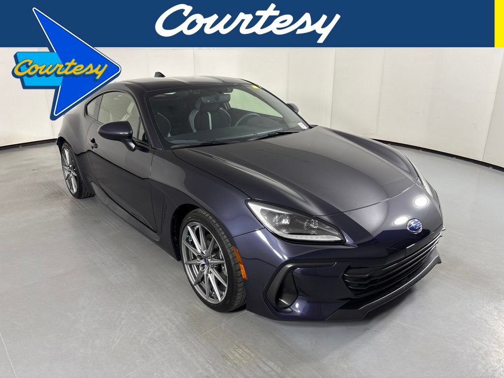 Used 2025 Subaru BRZ Limited w/ Popular Package 1 RWD image 1