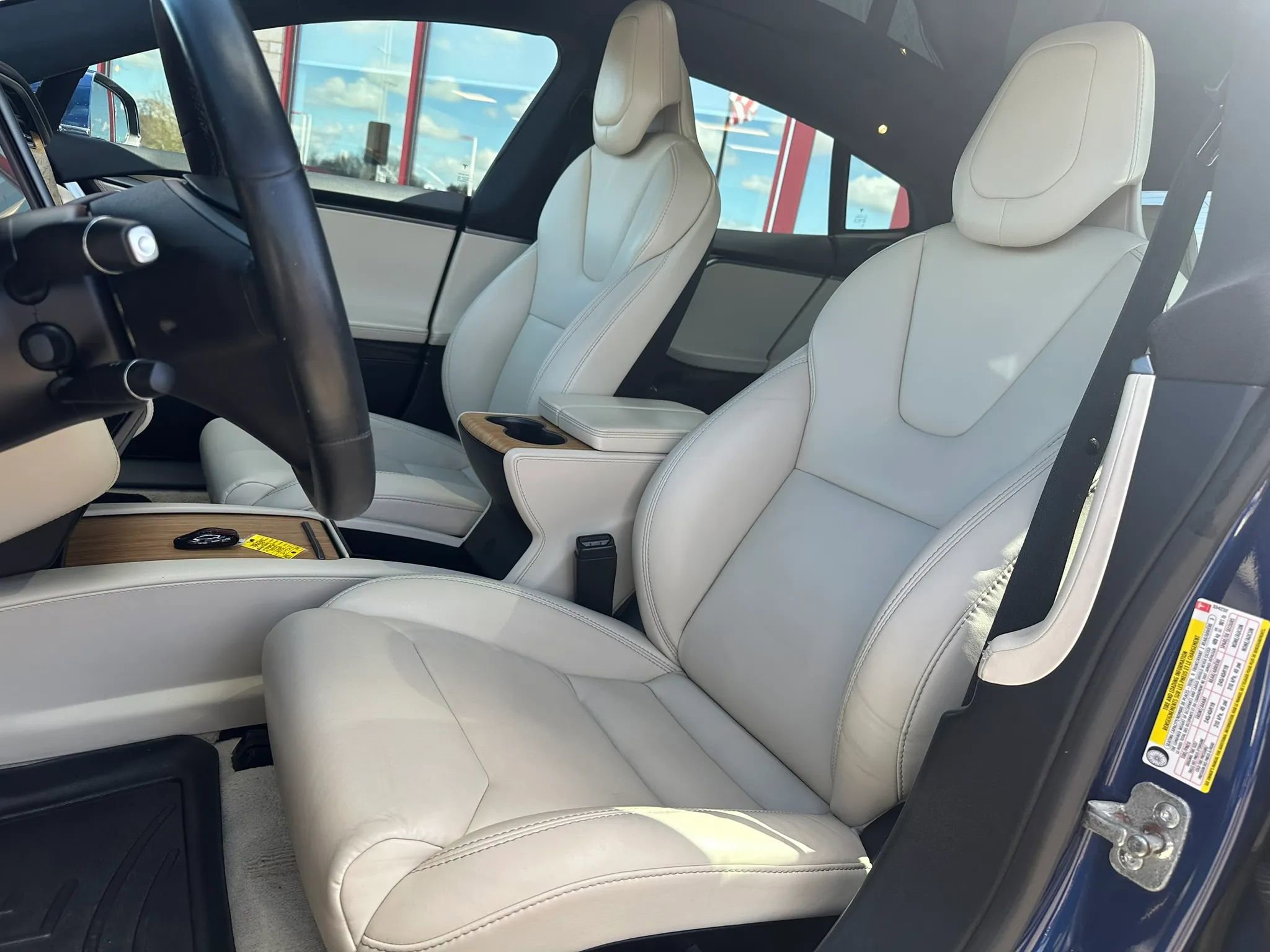 Used 2019 Tesla Model S Long Range AWD/4WD image 9
