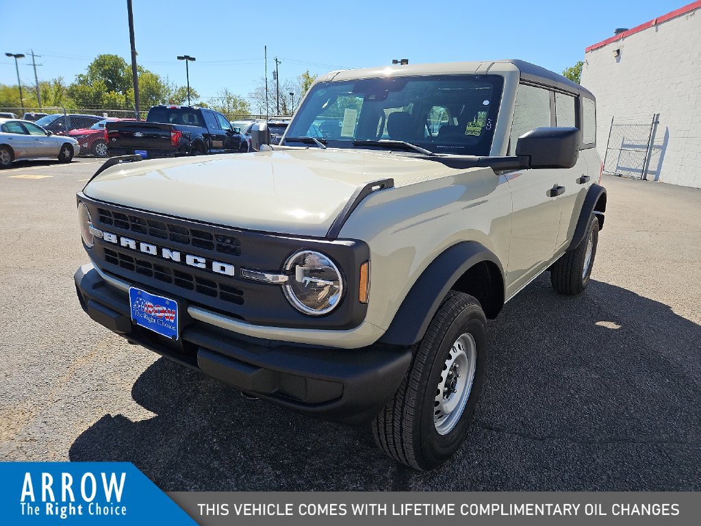 New 2026 Ford Bronco 4-Door AWD/4WD image 4