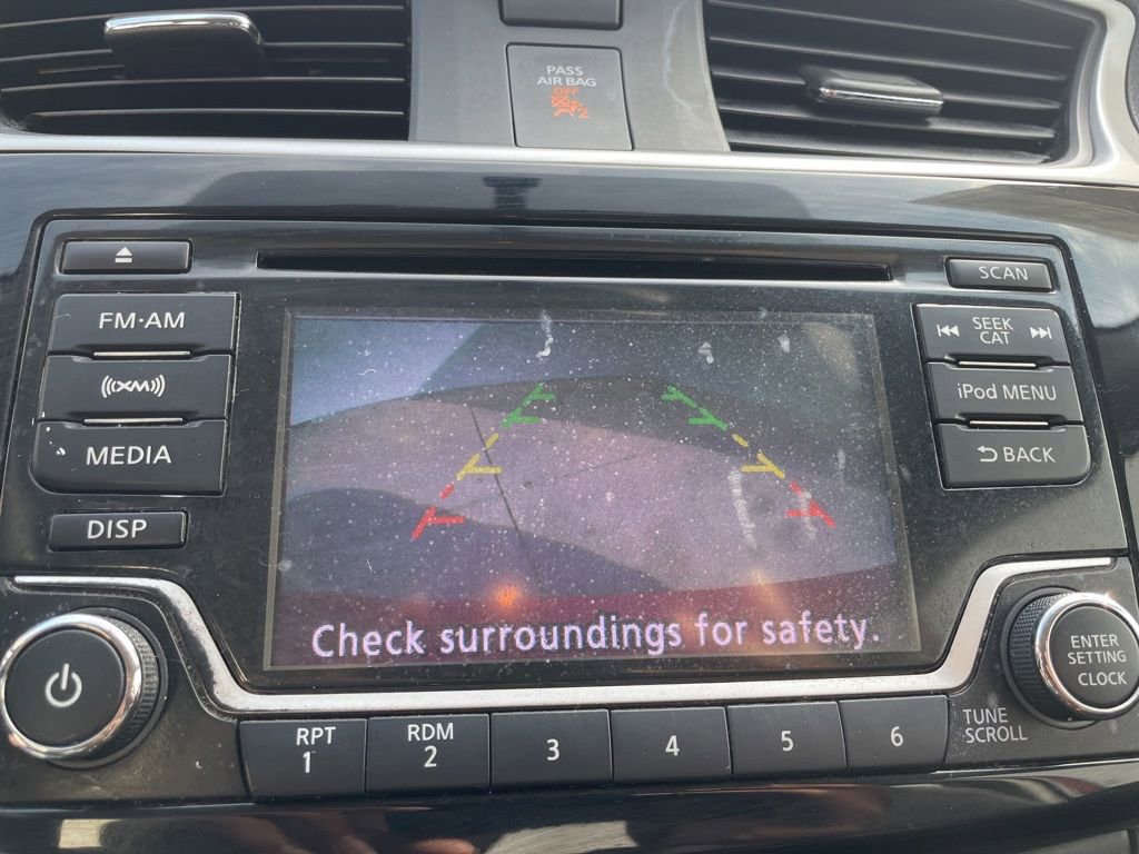 Used 2018 Nissan Sentra SV FWD image 11