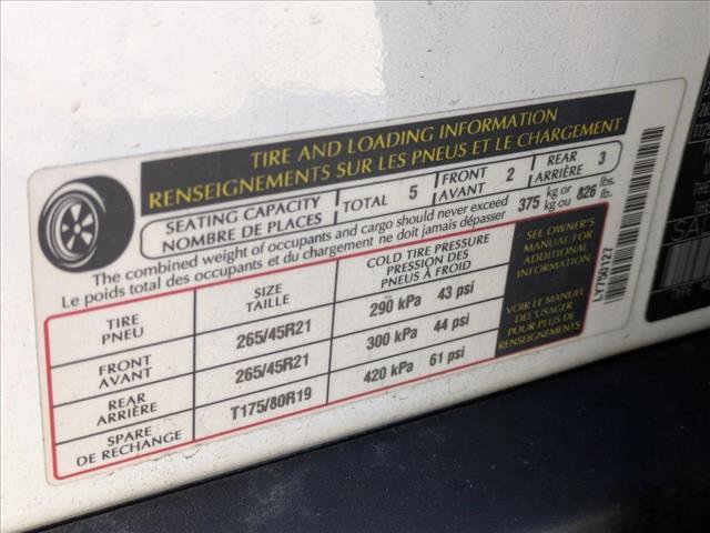 Used 2018 Land Rover Range Rover Velar R-Dynamic HSE image 15