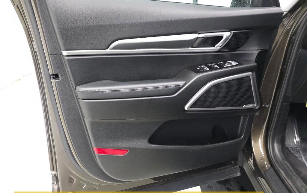 Used 2021 Kia Telluride S FWD image 10