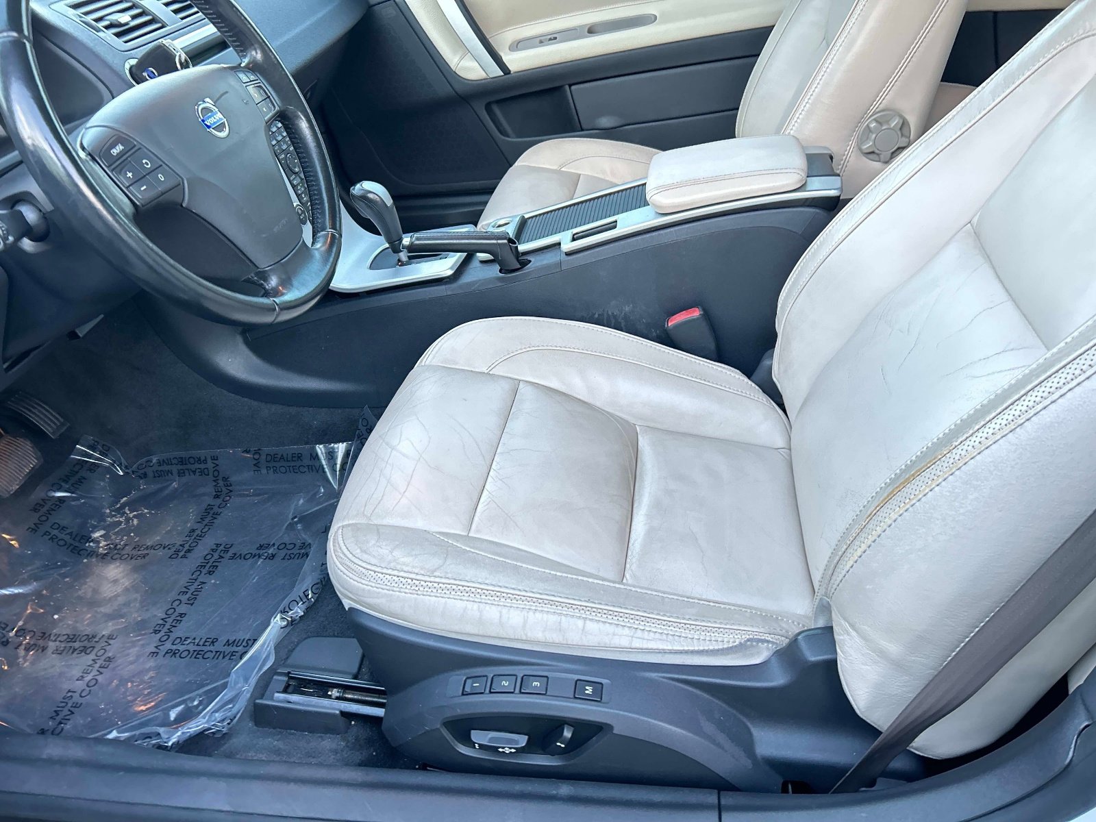 Used 2012 Volvo C70 T5 image 16