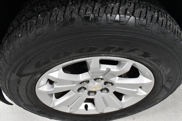 Used 2016 Chevrolet Colorado LT w/ LT Convenience Package image 9