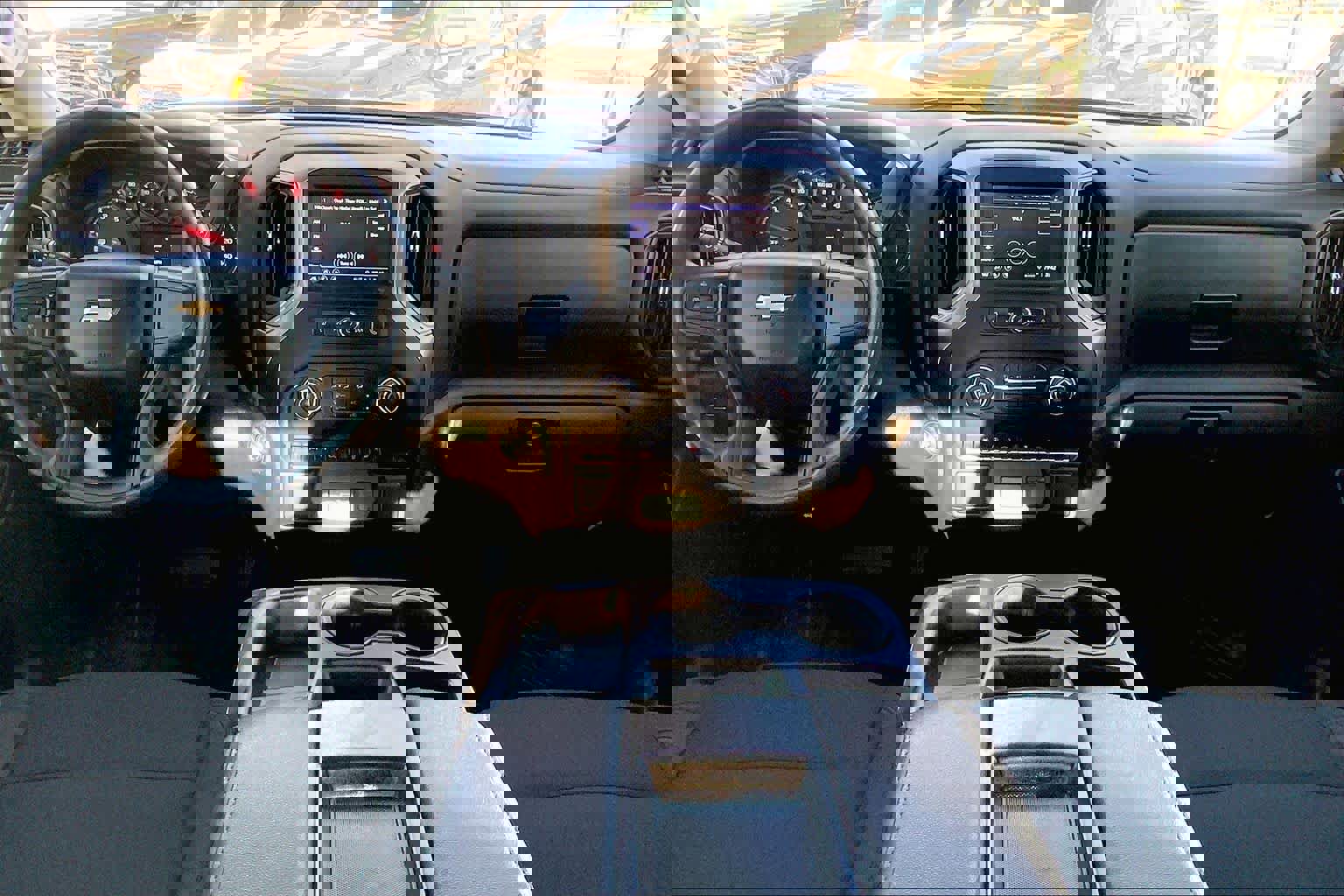 Certified 2025 Chevrolet Silverado 1500 Custom image 17