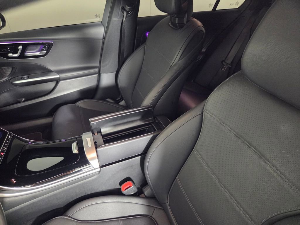 Used 2024 Mercedes-Benz C 300 Sedan image 22