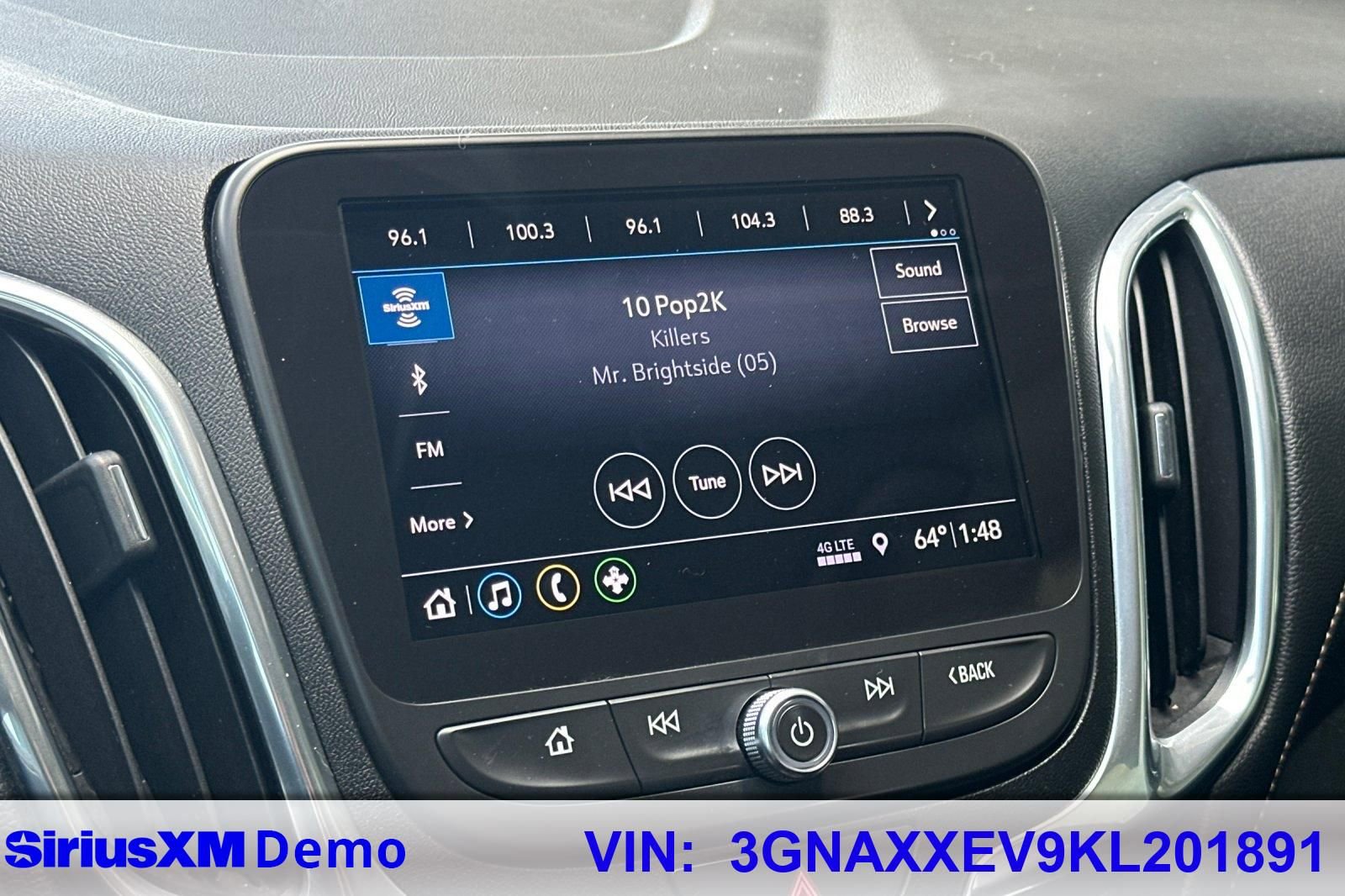 Used 2019 Chevrolet Equinox Premier image 27