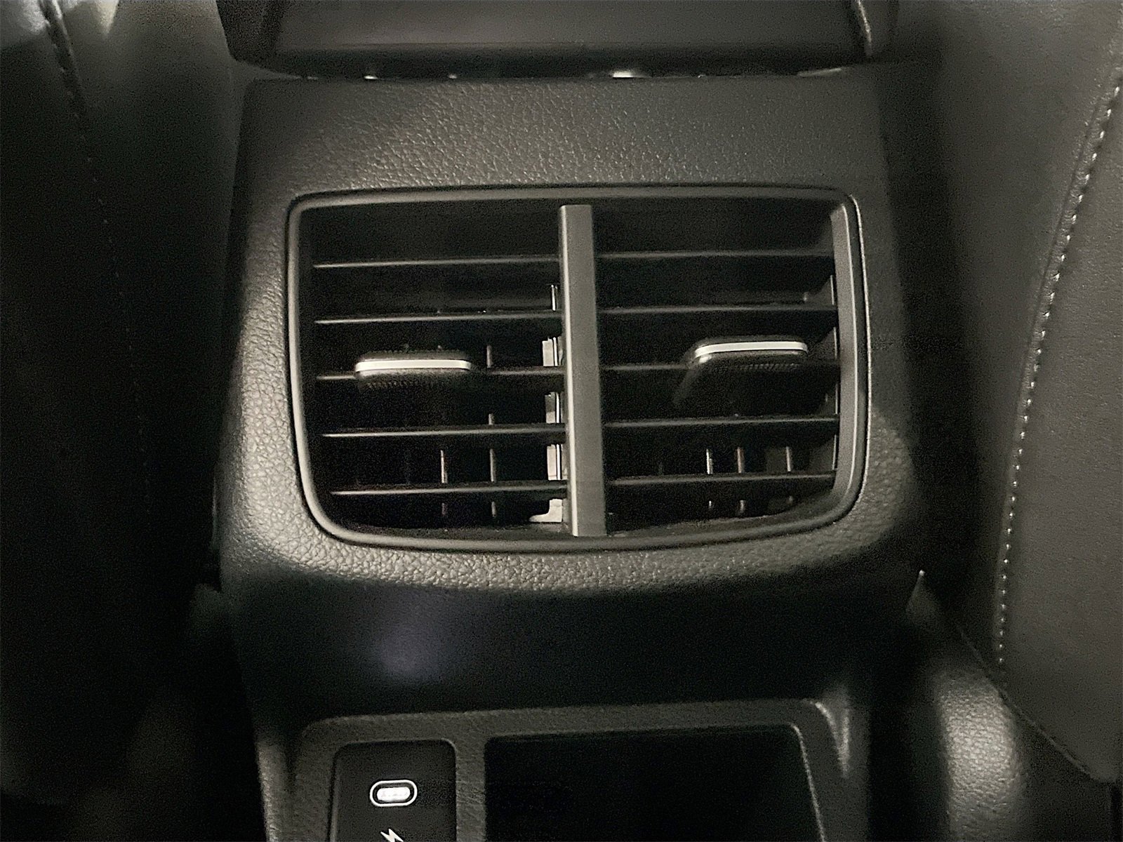 Used 2024 Kia Seltos S image 26