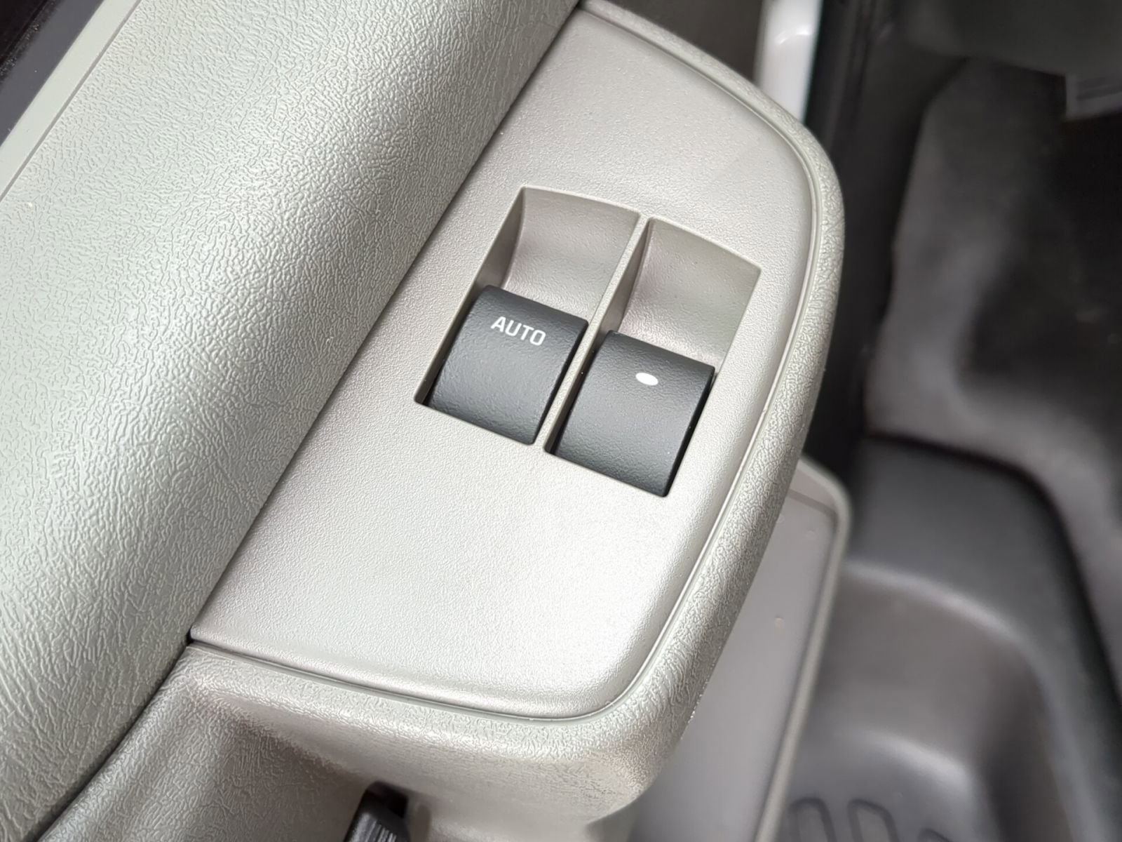 New 2025 GMC Savana 4500 w/ Power Convenience Package image 19