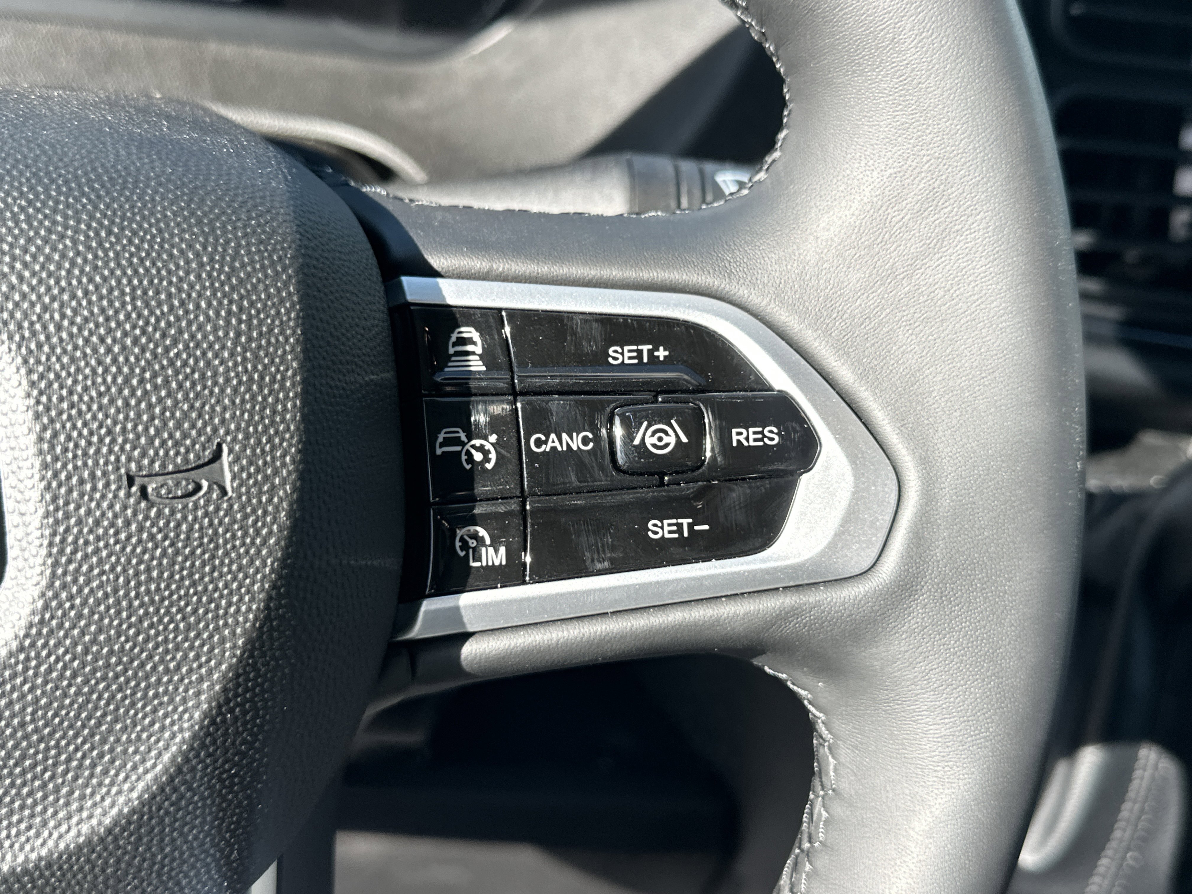 New 2026 RAM ProMaster 2500 w/ Advanced Safety Group FWD image 10