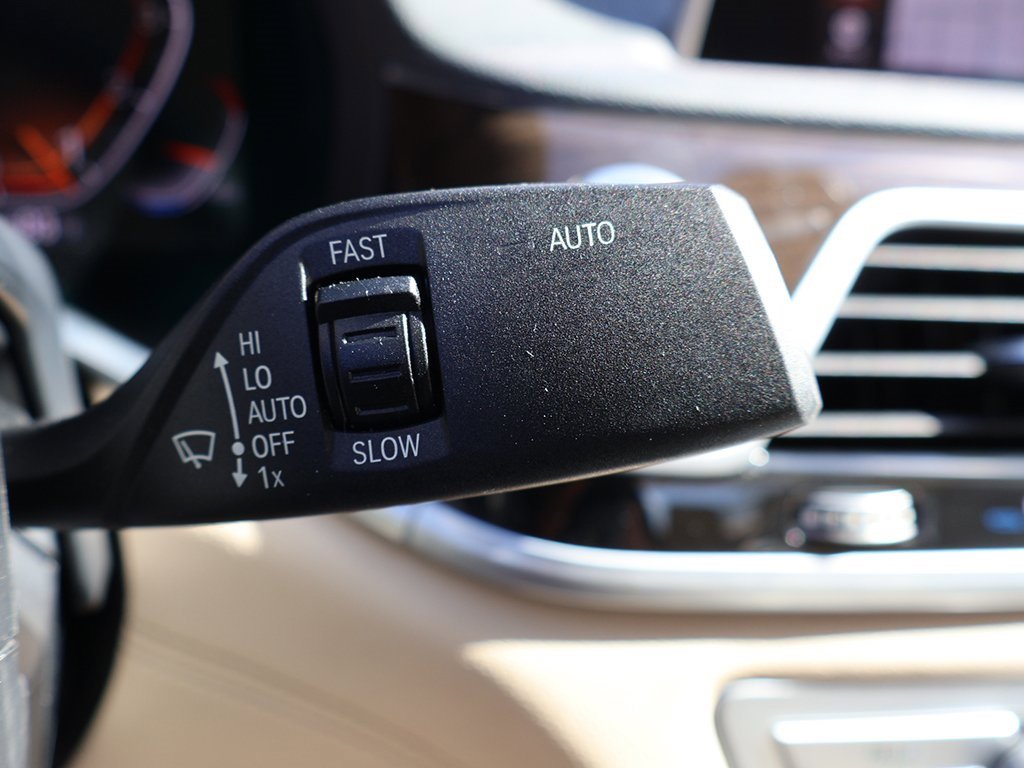 Used 2020 BMW 740i image 50