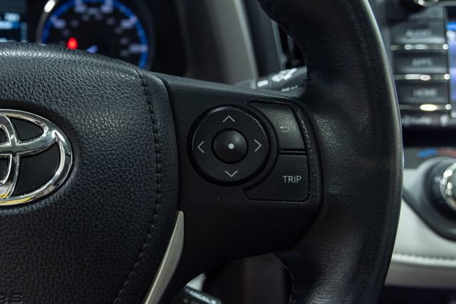 Used 2016 Toyota RAV4 XLE AWD/4WD image 16
