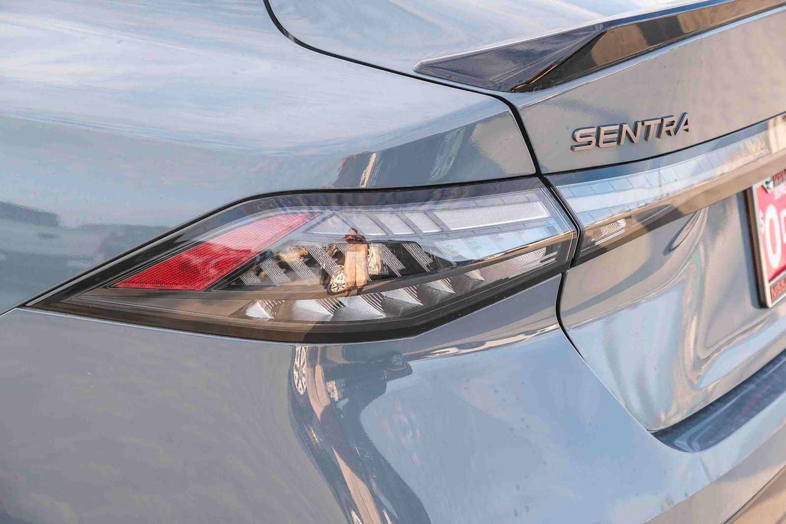 New 2027 Nissan Sentra SR FWD image 7