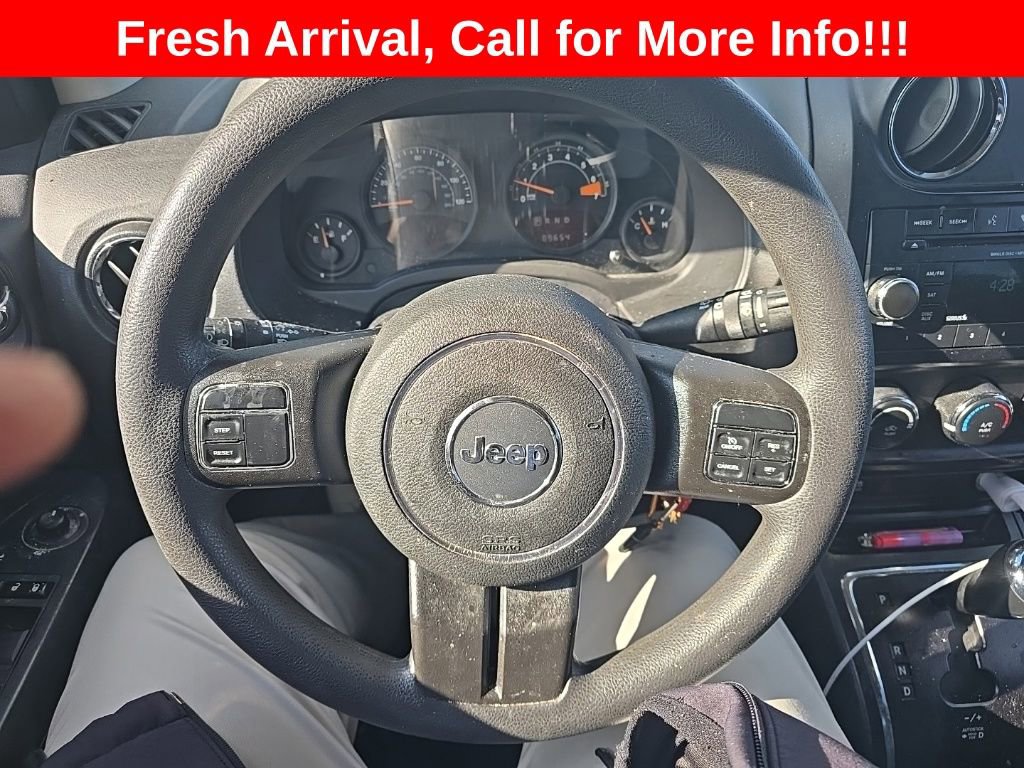Used 2015 Jeep Compass Sport w/ Power Value Group image 4
