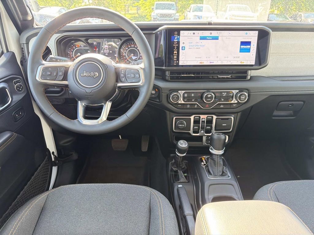 Used 2024 Jeep Wrangler Sahara w/ Technology Group AWD/4WD image 17