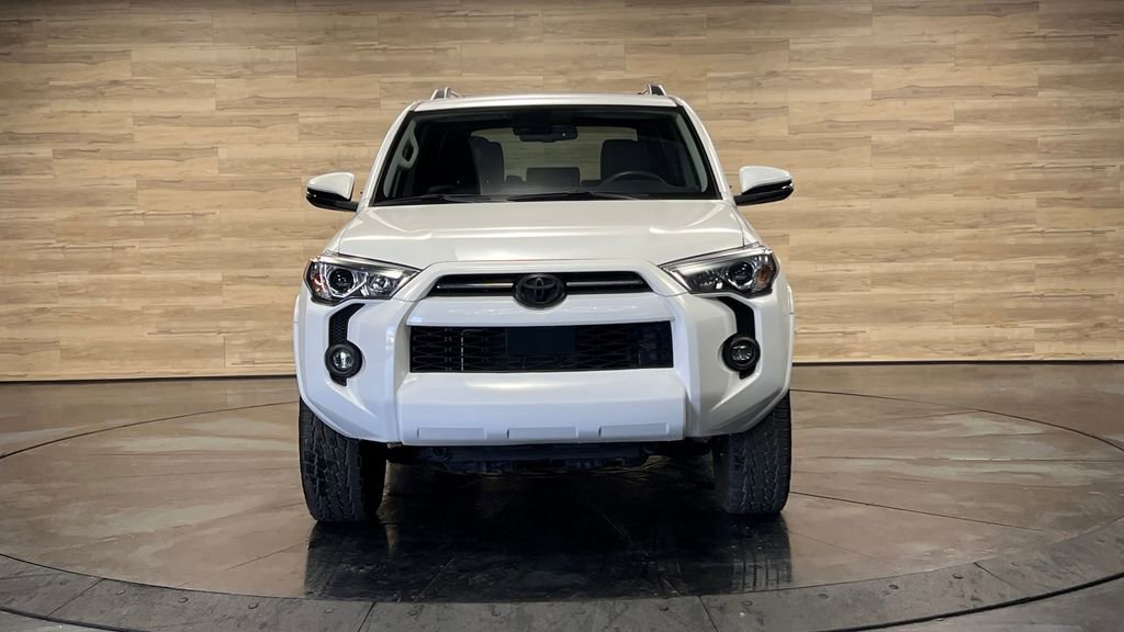 Used 2023 Toyota 4Runner SR5 Premium w/ Moonroof Package RWD image 4