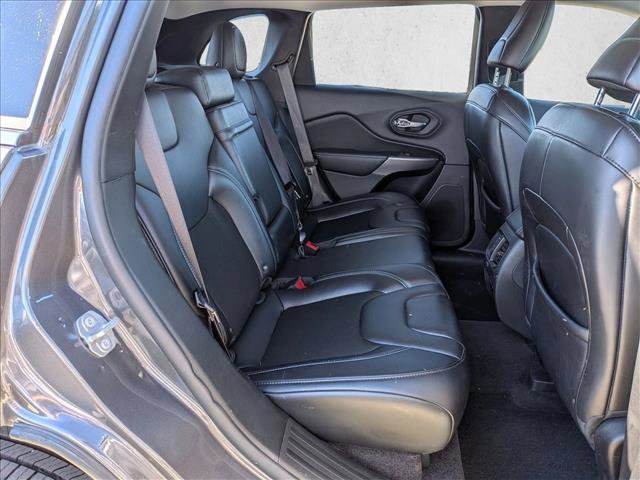 Used 2019 Jeep Cherokee Latitude Plus image 19