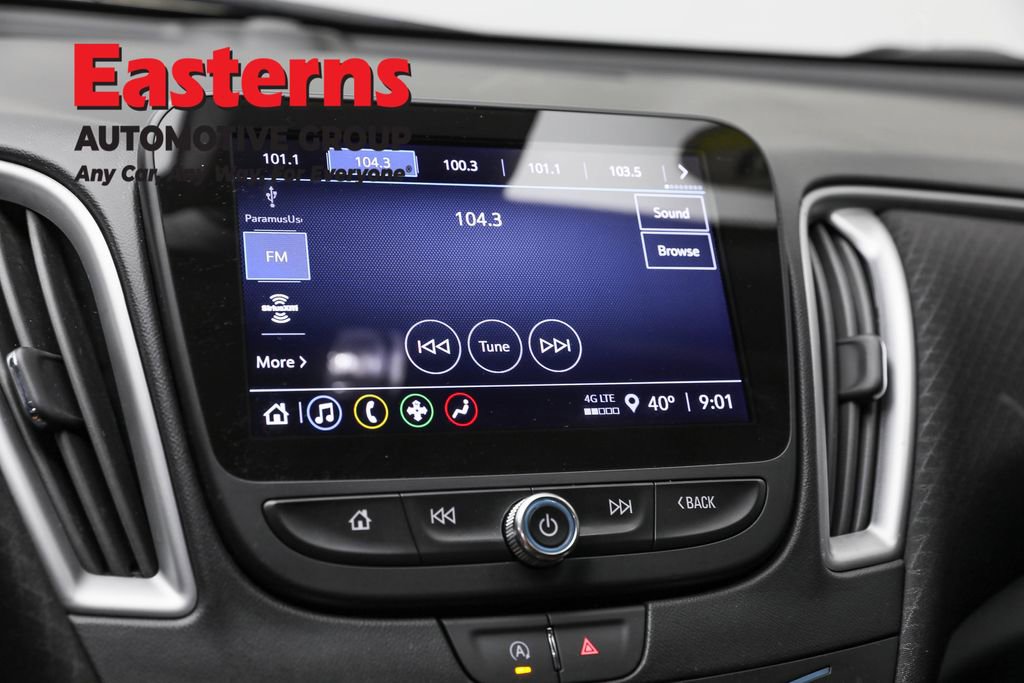 Used 2024 Chevrolet Malibu LT image 19