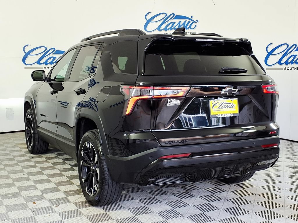Used 2026 Chevrolet Equinox RS w/ Safety and Technology Package FWD image 2
