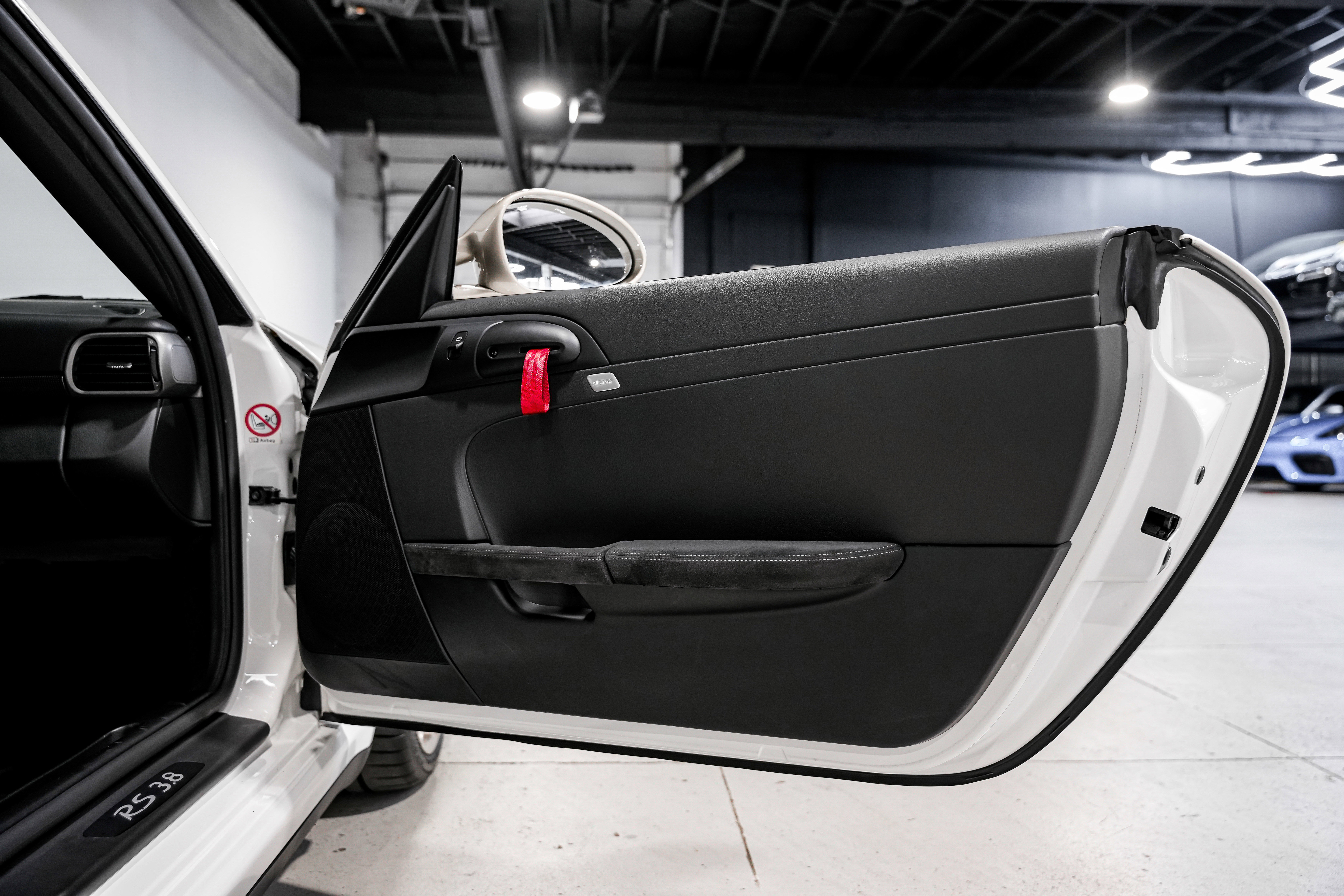 Used 2010 Porsche 911 GT3 RS image 24