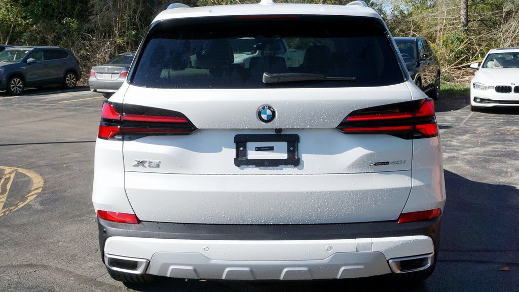 New 2026 BMW X5 xDrive40i image 4