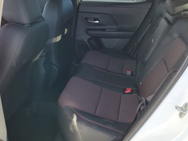 New 2026 Nissan Kicks SR w/ Cold Weather Package AWD/4WD image 7