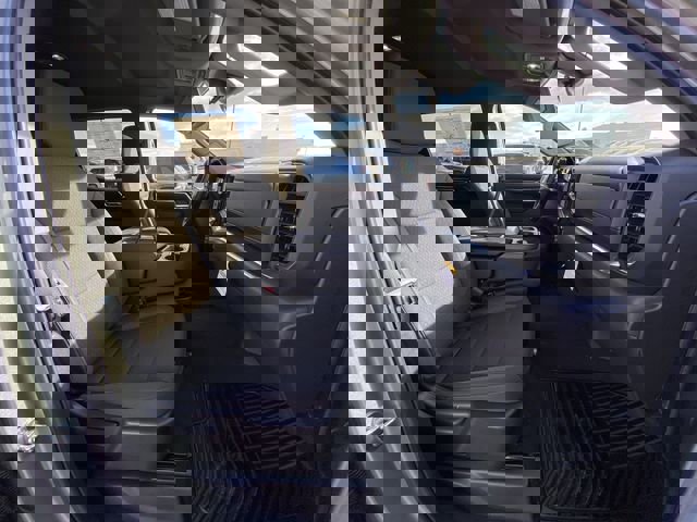 New 2026 Chevrolet Silverado 1500 LT image 25