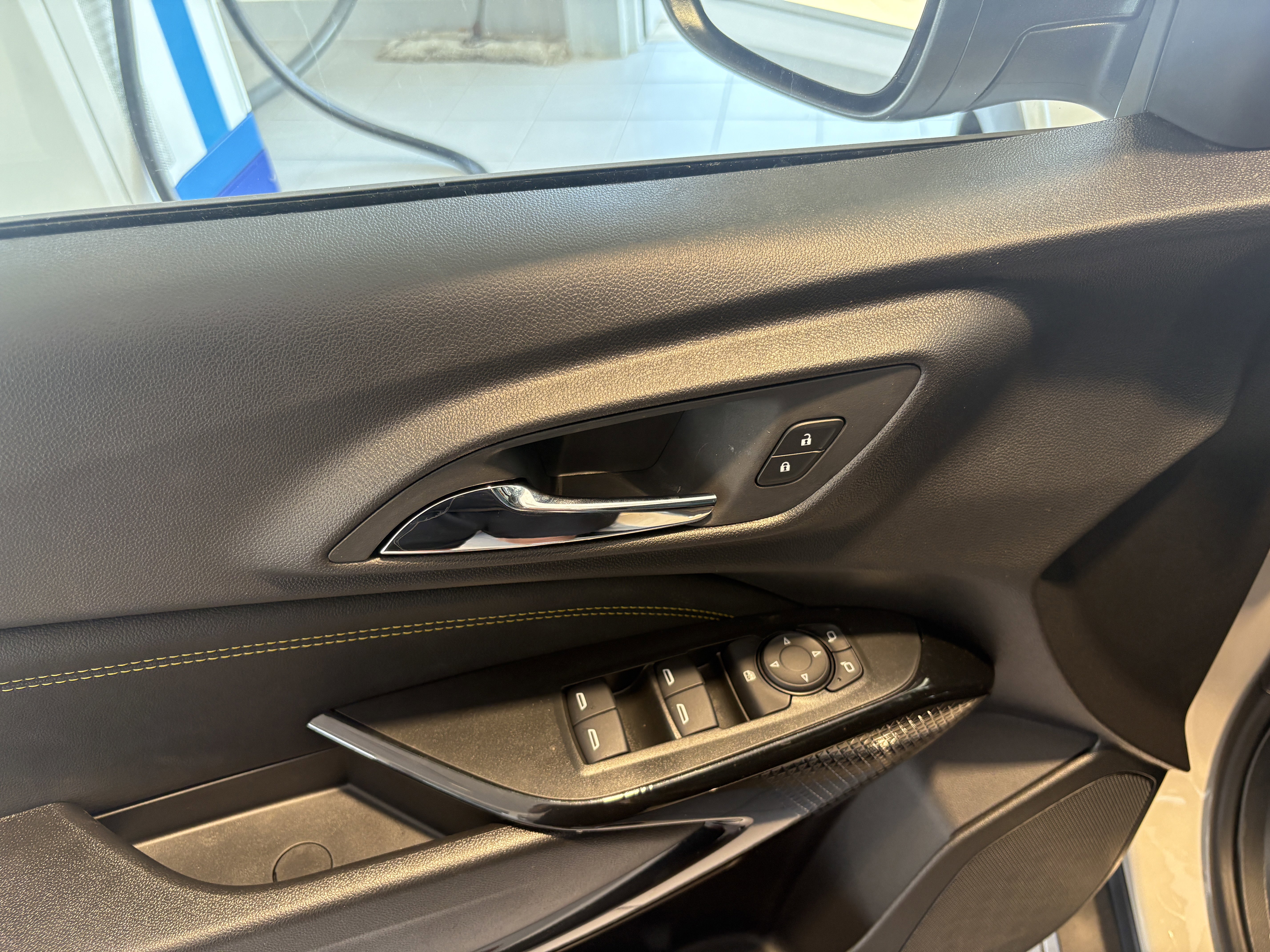 New 2026 Chevrolet Trax ACTIV w/ Sunroof Package image 8