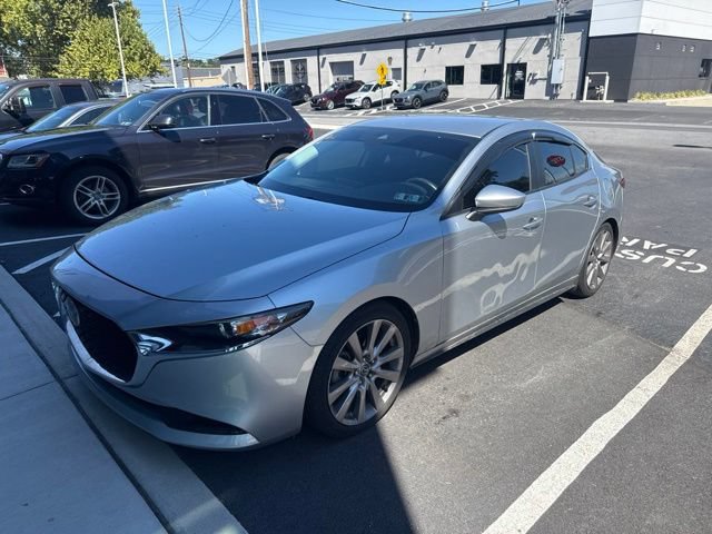 Used 2020 MAZDA MAZDA3 AWD Sedan w/ Preferred Package image 6