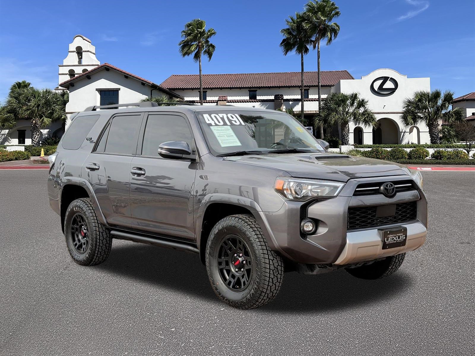 Used 2023 Toyota 4Runner TRD Off-Road Premium image 1