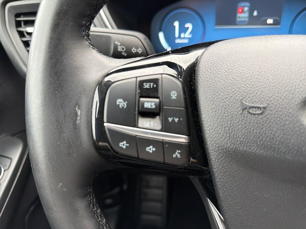 Used 2024 Ford Escape Platinum AWD/4WD image 27