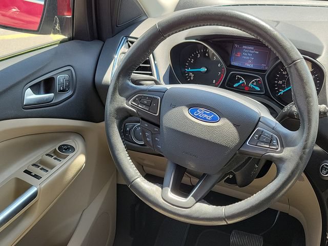 Used 2019 Ford Escape Titanium AWD/4WD image 22