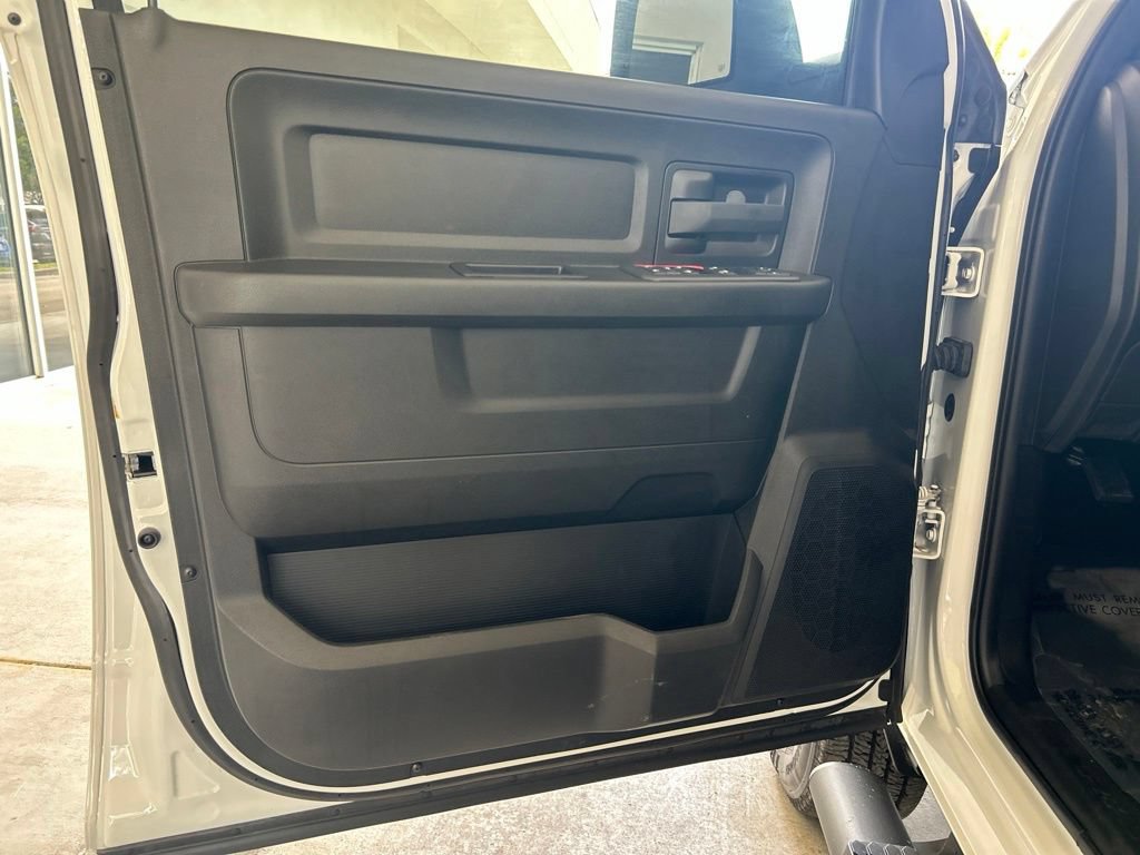 Used 2025 RAM 2500 Tradesman AWD/4WD image 38