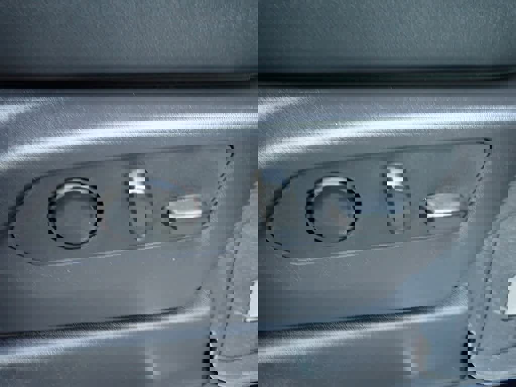 Certified 2024 Chevrolet Silverado 1500 ZR2 w/ Technology Package image 22