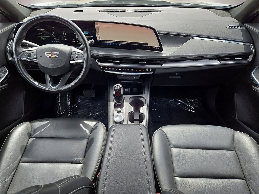 Used 2024 Cadillac XT4 Premium Luxury AWD/4WD image 17