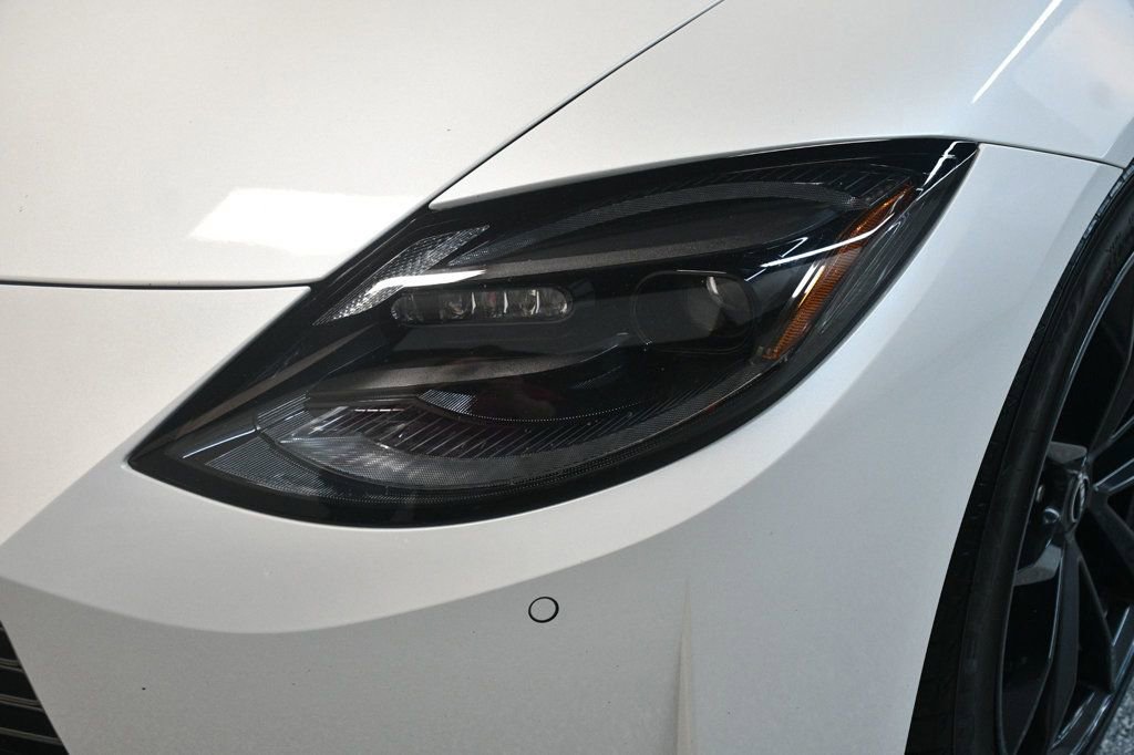 Used 2024 Nissan Z Performance w/ Floor Mat Package image 11