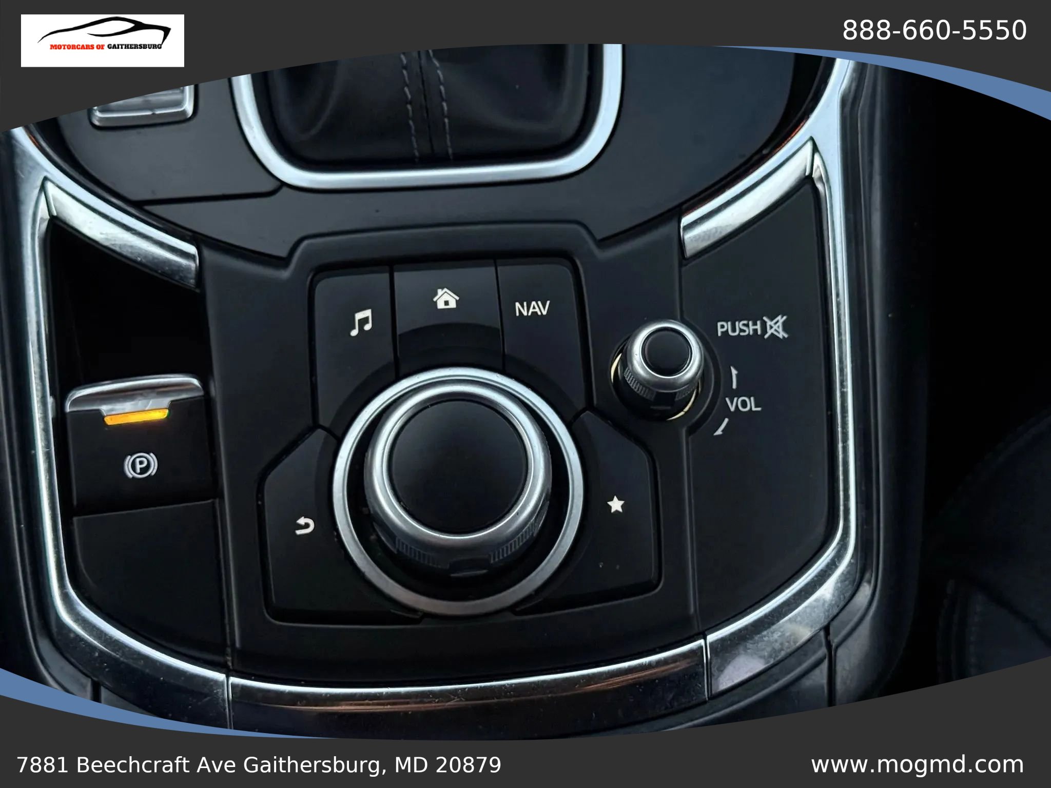 Used 2018 MAZDA CX-9 Touring FWD image 38