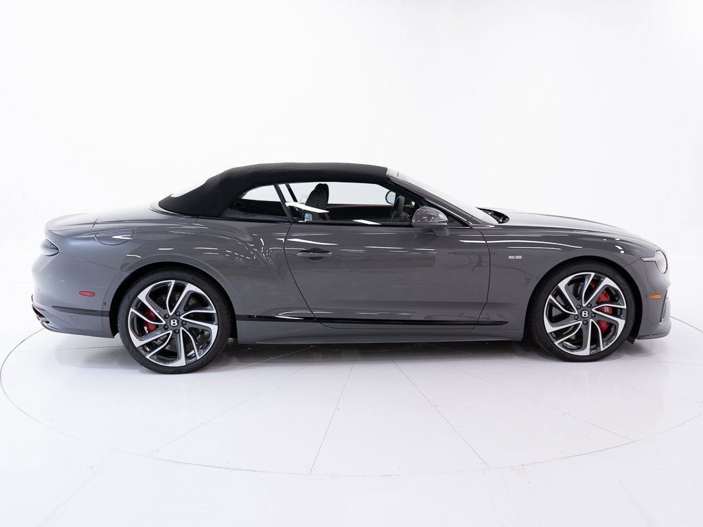 Used 2025 Bentley Continental GT Speed image 14
