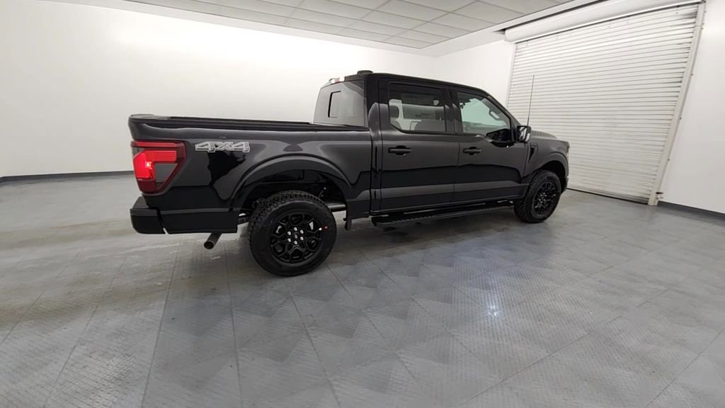 New 2026 Ford F150 XLT w/ Equipment Group 302A MID image 8