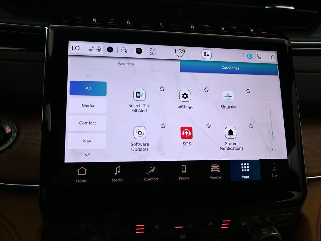 New 2025 Jeep Grand Cherokee Summit AWD/4WD image 30