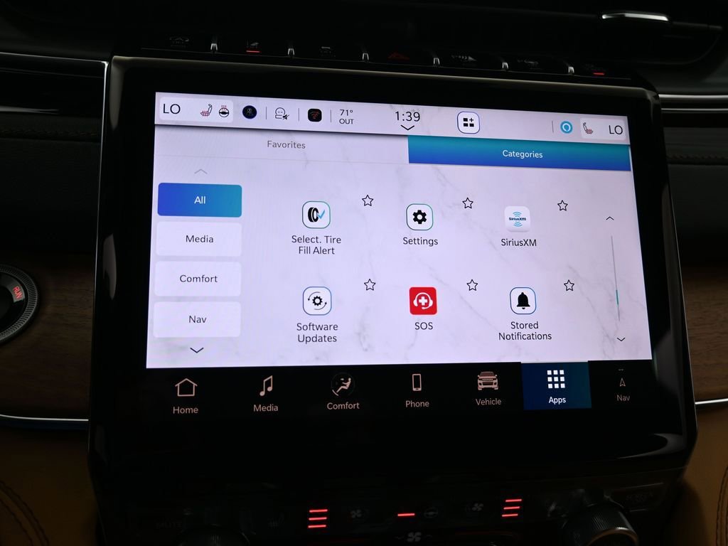 New 2025 Jeep Grand Cherokee Summit image 30