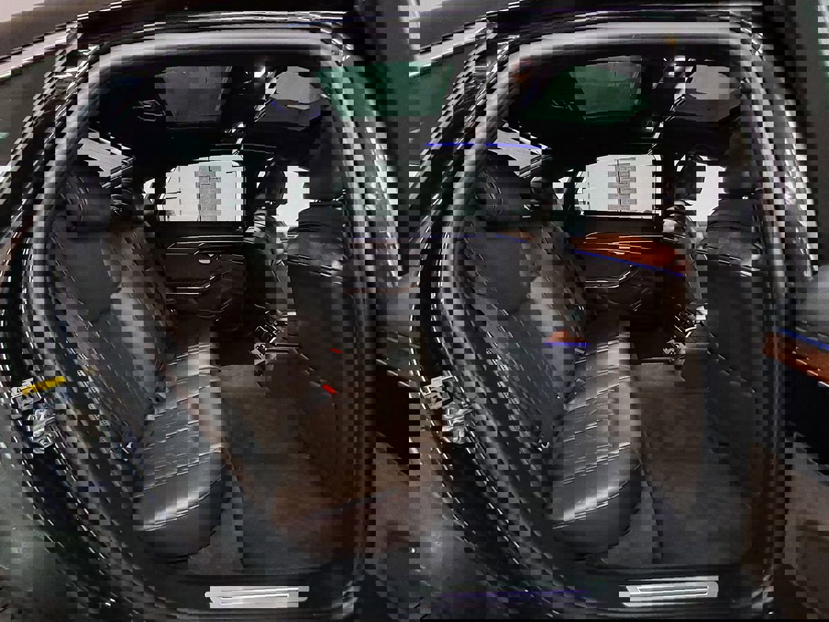 Used 2021 Audi A8 L 4.0T w/ Executive Plus Package image 65